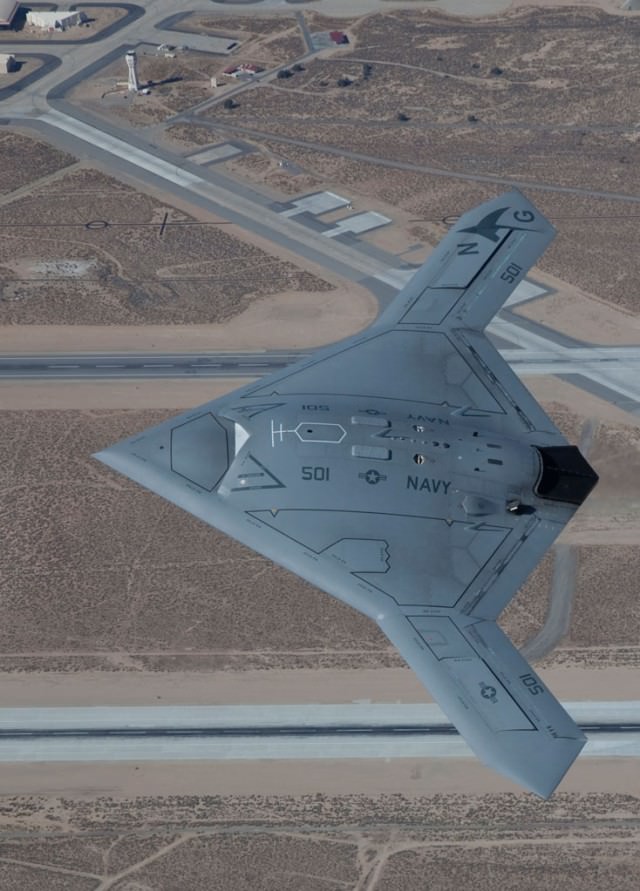 7 Amazing Unmanned Military Aircrafts -  Northrop Grumman X-47B