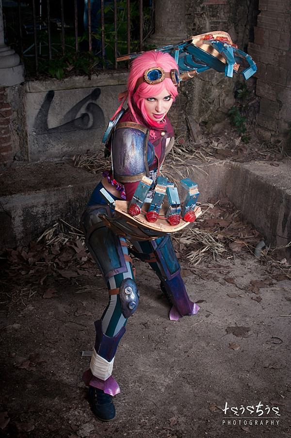 league-of-legends-cosplay-082915-3