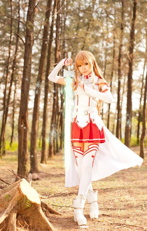 asuna-sword-art-online-cosplay--090415-7