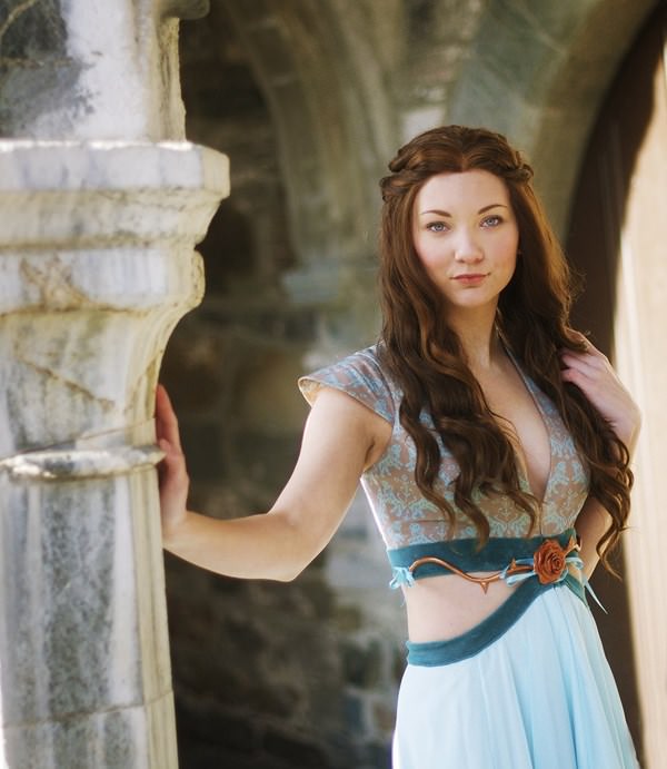 game-of-throne-cosplay-091215-2