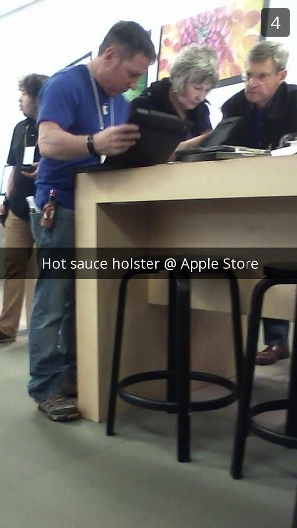 wtf-apple-store-moment-090915-4