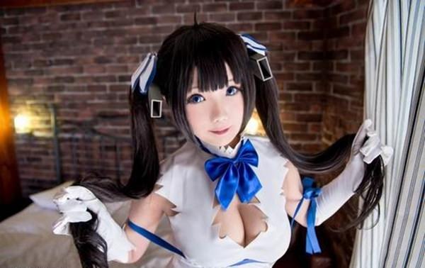 hestia-is-it-wrong-to-try-to-pick-up-girl-at-dungeon-cosplay-012316-4