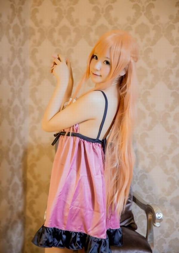 sword-art-online-asuna-cosplay-012316-1