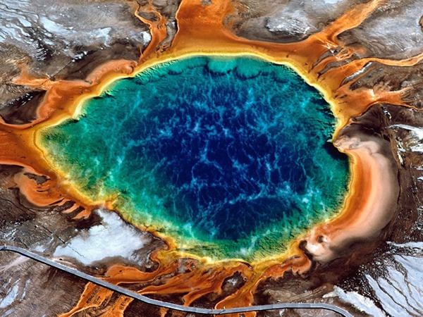 Grand-Prismatic-Spring-Yellowstone-National-Park-U.S