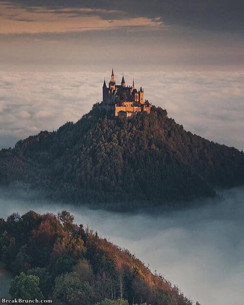 hohenzollern-castle-in-ghermany-10091028