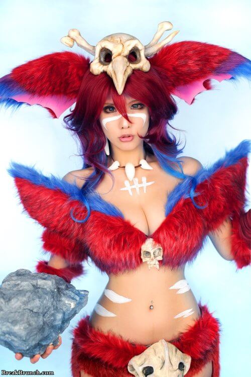 Sexy Gnar cosplay from League of Legends (13 photos)
