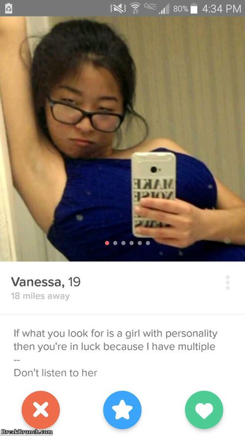 27 weird and crazy Tinder profiles - BreakBrunch