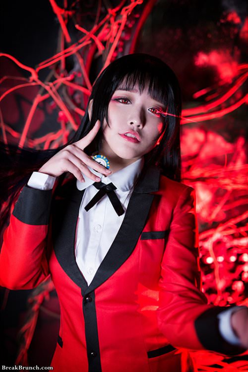 You have to see these 7 cosplay pictures of Kakegurui – Compulsive Gambler