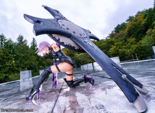 7 amazing Mash Kyrielight cosplay from Fate Grand Order