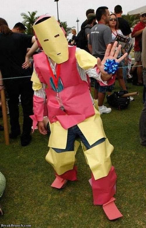 22 fail cosplay pictures that will hurt your eyes
