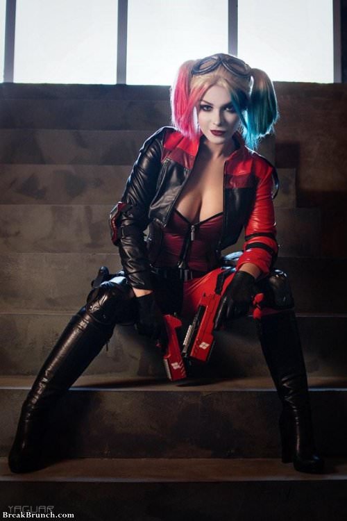 This Harley Quinn cosplay by Irina Meier is the best (7 pics)