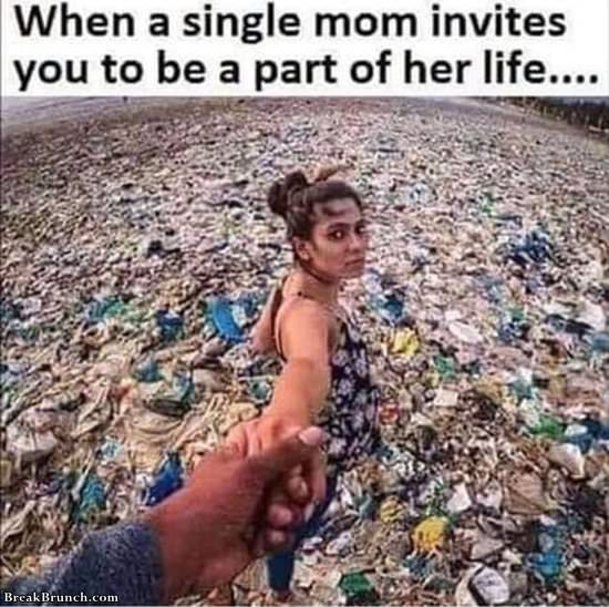 poor-single-mom-111719