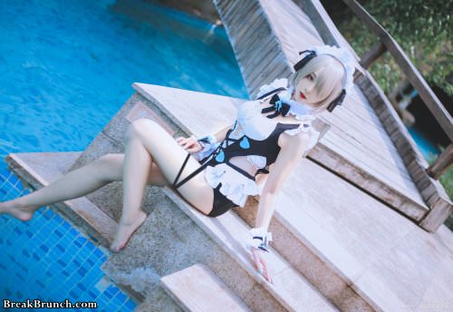 12 sexy maid Rita Rossweisse cosplay from Honkai Impact 3rd