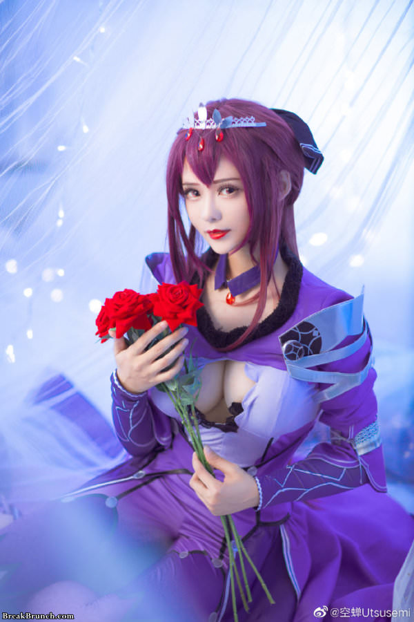 Stunning Scathach from Fate/Grand Order cosplay by Utsusemi (8 pics)