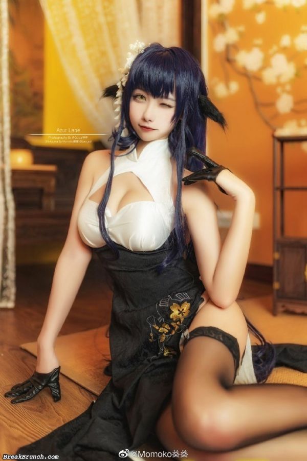 Azur Lane Azuma cosplay by Momoko (10 pics)