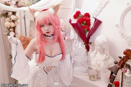 Fate/Grand Order Tamamo-no-Mae cosplay by Erzuoxxxx (7 pictures)