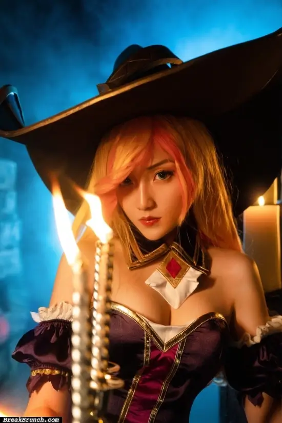 Best cosplay girl of the day – 62